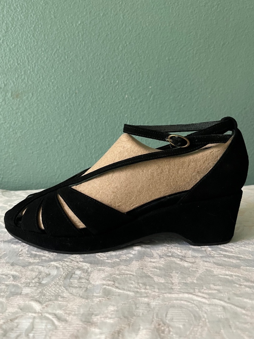 Donald J. Pilner Black Nubuck Dressy Wedge Sandals   Worn Twice  Size 7 - Picture 4 of 12